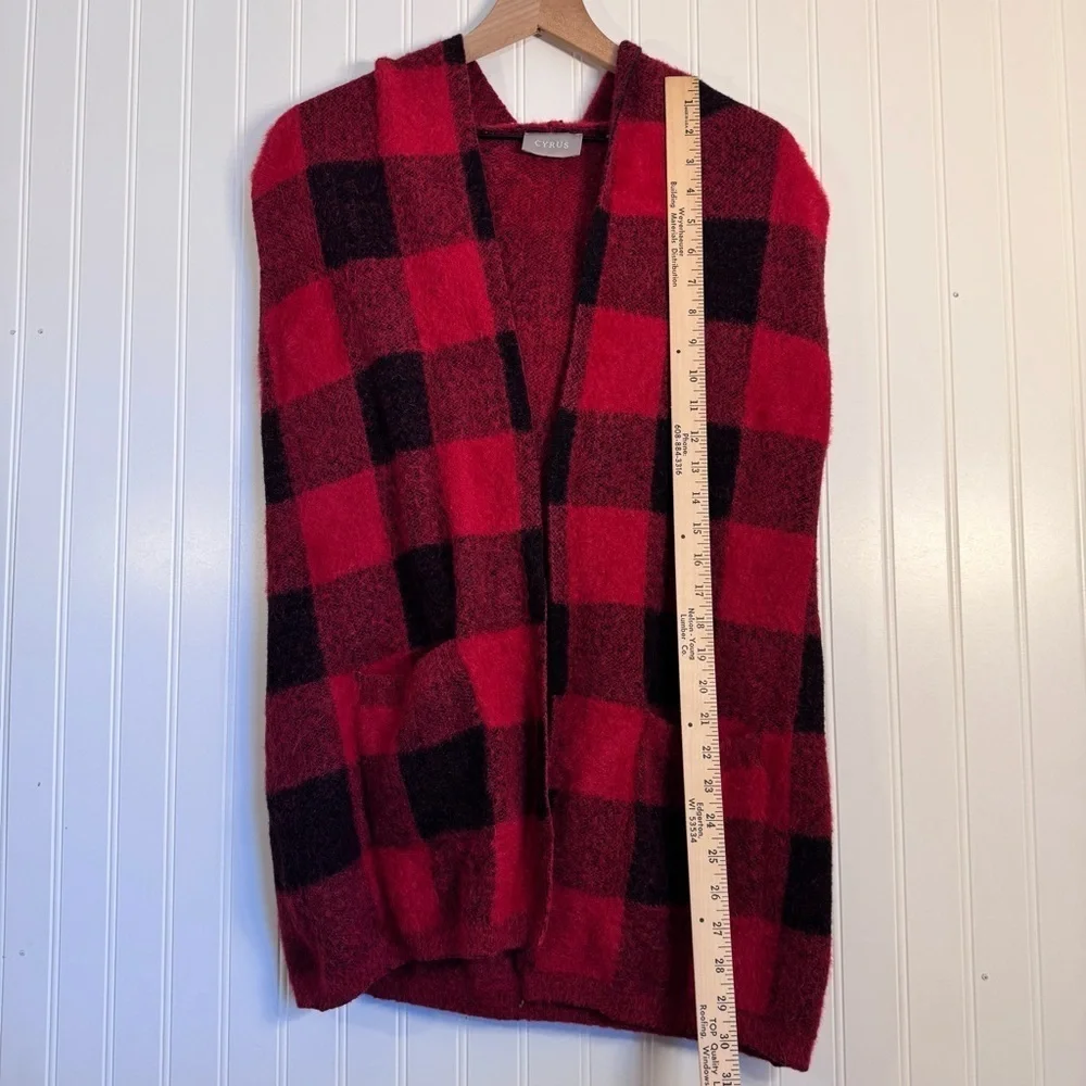 Cyrus Red and Black Buffalo Plaid Open-Front Sleeveless Vest Cardigan Size S